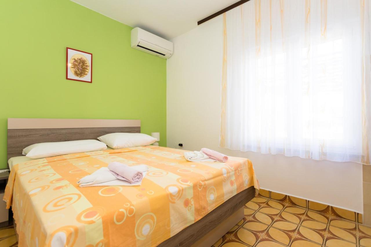 Apartments Stupar Krk Town Kültér fotó